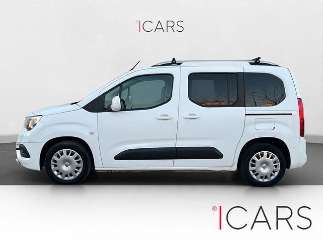 Usado Opel Combo Life Selective 102 CV (75 kW) 2020 Blanco Monovolumen