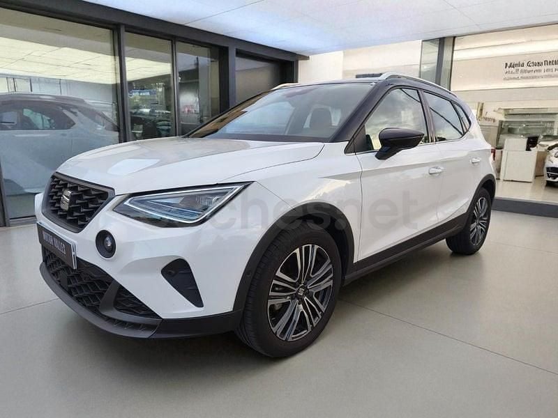 Usado Seat Arona FR 110 CV (80 kW) 2024 Blanco SUV