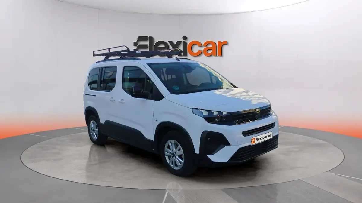 Usado Peugeot Rifter Allure 101 CV (74 kW) 2025 Monovolumen