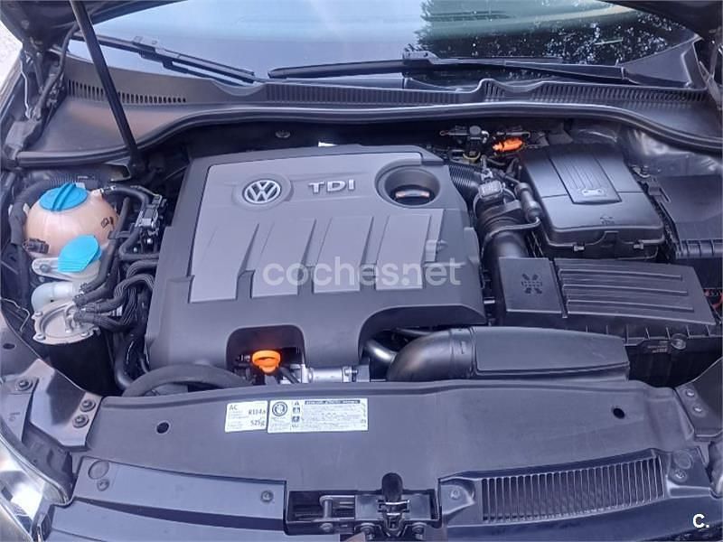 Usado VW Golf VII Advance 105 CV (77 kW) 2012 Azul Berlina