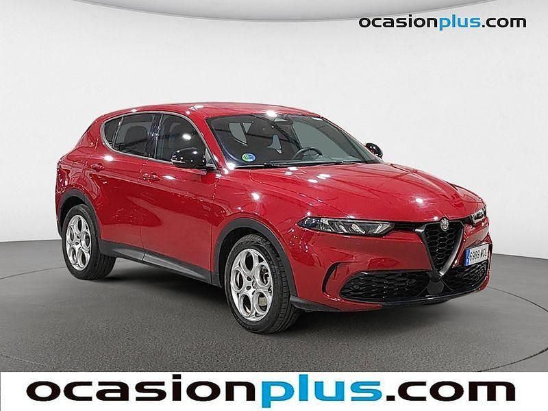Usado Alfa Romeo Sprint Sprint 130 CV (95 kW) 2022 Rojo Coupe