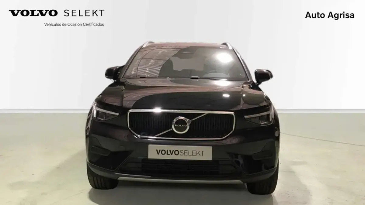 Usado Volvo XC40 Core 163 CV (119 kW) 2025 SUV