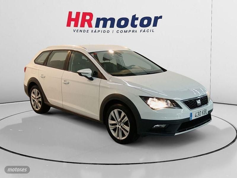Usado Seat Leon X-Perience 150 CV (110 kW) 2017 Blanco Familiar