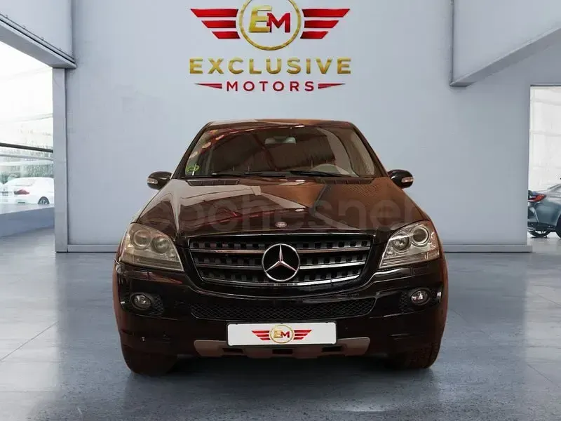 Usado Mercedes ML320 224 CV (164 kW) 2005 Negro SUV