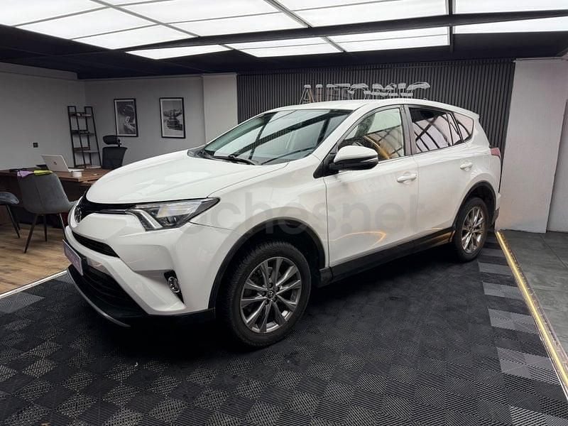 Usado Toyota RAV4 Advance 143 CV (105 kW) 2016 Blanco SUV