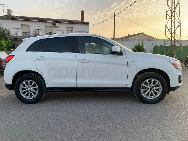 Usado Mitsubishi ASX 114 CV (83 kW) 2016 Blanco SUV