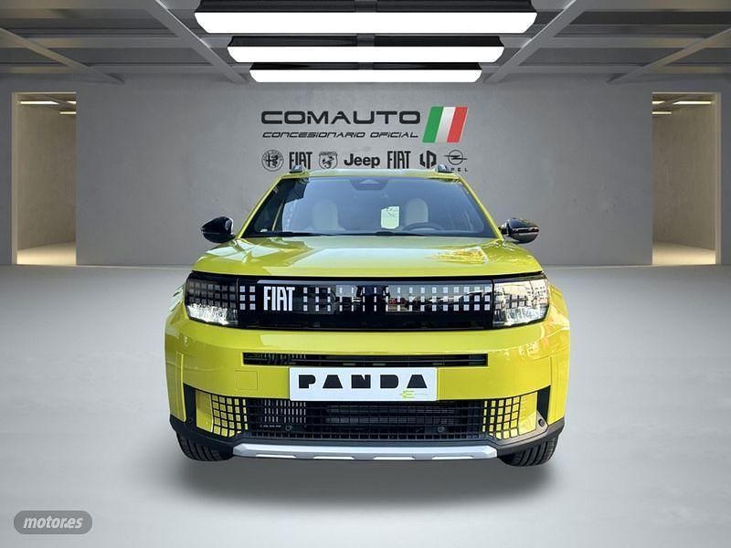 Nuevo Fiat Grande Panda La Prima 110 CV (80 kW) 2026 Amarillo Utilitario
