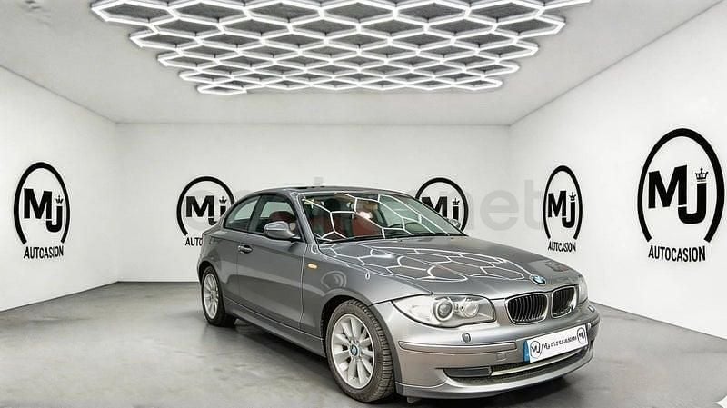 Usado BMW 120 177 CV (130 kW) 2011 Gris / plata Utilitario