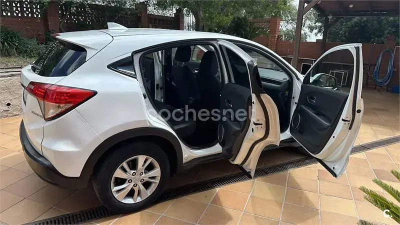 Usado Honda HR-V Elegance 130 CV (95 kW) 2018 Blanco SUV