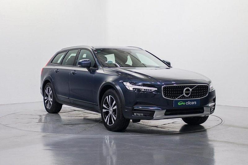 Usado Volvo V90 CC 190 CV (139 kW) 2019 Azul Familiar