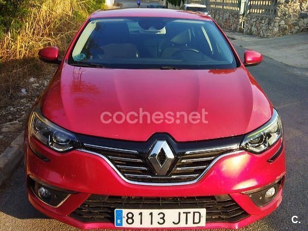 Granate Usado 2016 Renault Mégane III Bose Edition Berlina | 7900 € (Precio justo) - Imagen 1/4