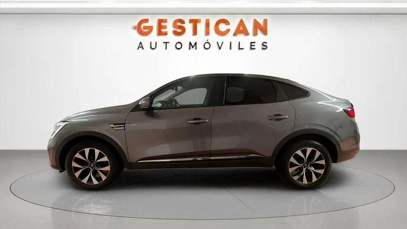 Usado Renault Arkana Zen 141 CV (103 kW) 2021 Gris SUV