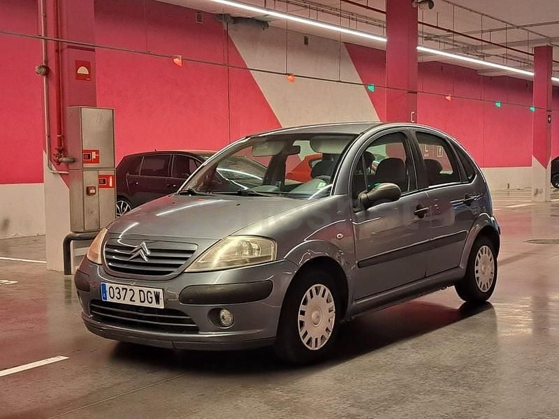 Usado Citroën C3 75 HP (55 kW) 2005 Cinzento Sedan