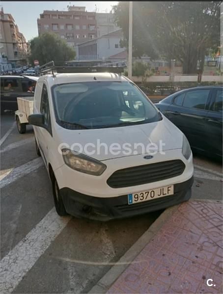 Blanco Usado 2016 Ford Tourneo Courier Ambiente Monovolumen | 4000 € (Precio justo) - Imagen 1/4