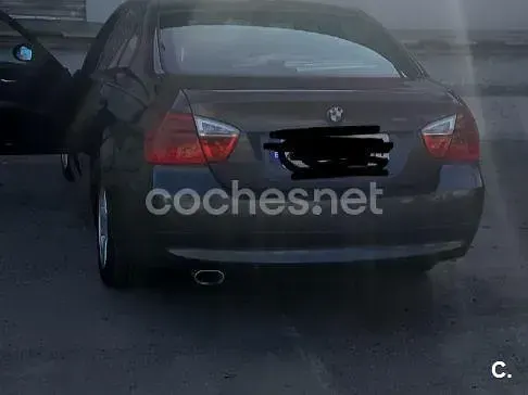 Usado BMW 318 Comfort Edition 122 CV (89 kW) 2008 Negro Berlina