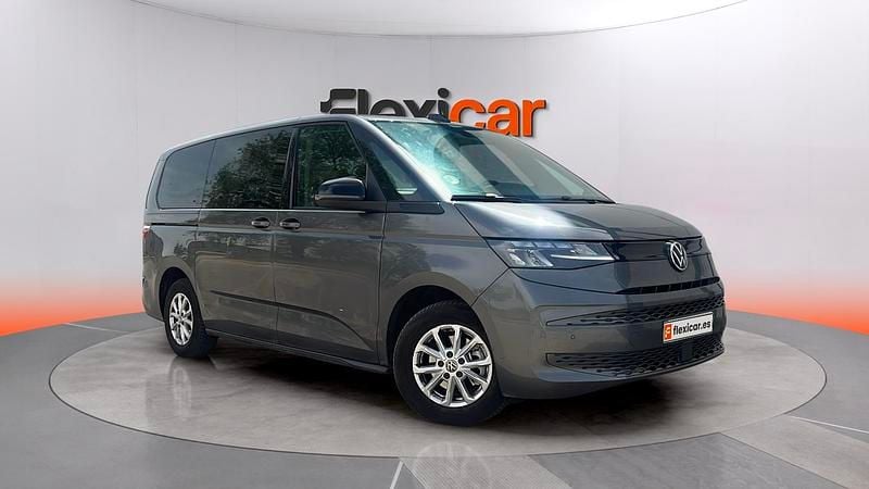 Usado VW Multivan 150 CV (110 kW) 2023 Gris Van