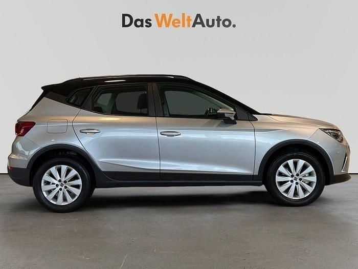 Usado Seat Arona Style 115 CV (84 kW) 2024 Gris plata SUV