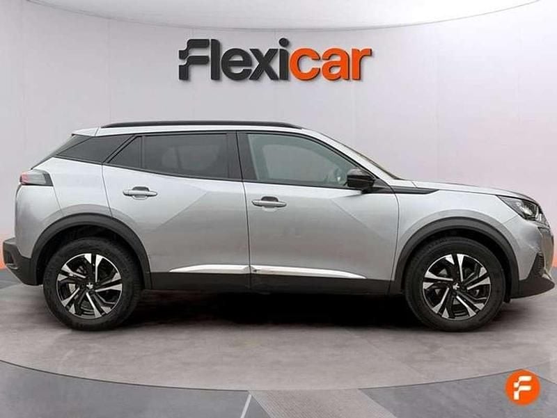 Usado Peugeot 2008 Allure 101 CV (74 kW) 2023 Gris SUV