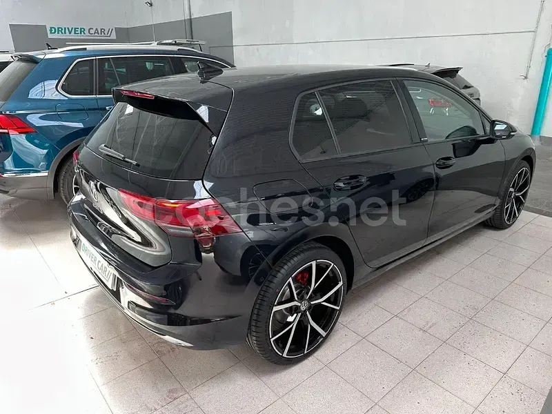 Usado VW Golf VII Life 150 CV (110 kW) 2021 Negro Utilitario
