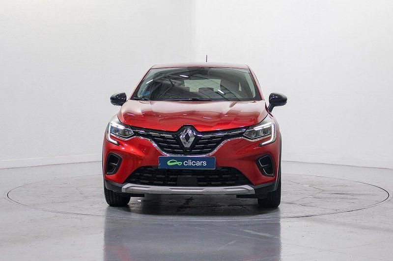 Usado Renault Captur Zen 160 CV (117 kW) 2022 Rojo SUV