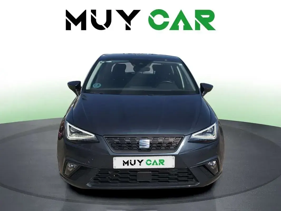 Usado Seat Ibiza Style 116 CV (85 kW) 2024 Gris Utilitario