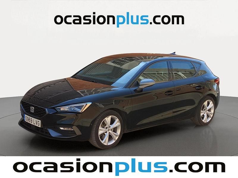 Usado Seat Leon FR 150 CV (110 kW) 2021 Negro Utilitario