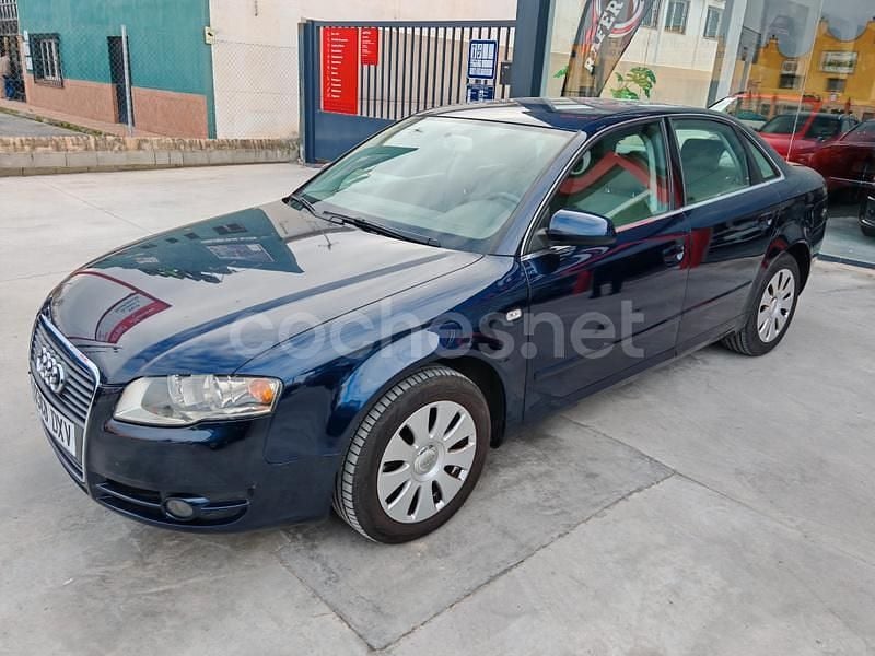 Azul Usado 2006 Audi A4 Berlina | 3999 € (Buen precio) - Imagen 1/4