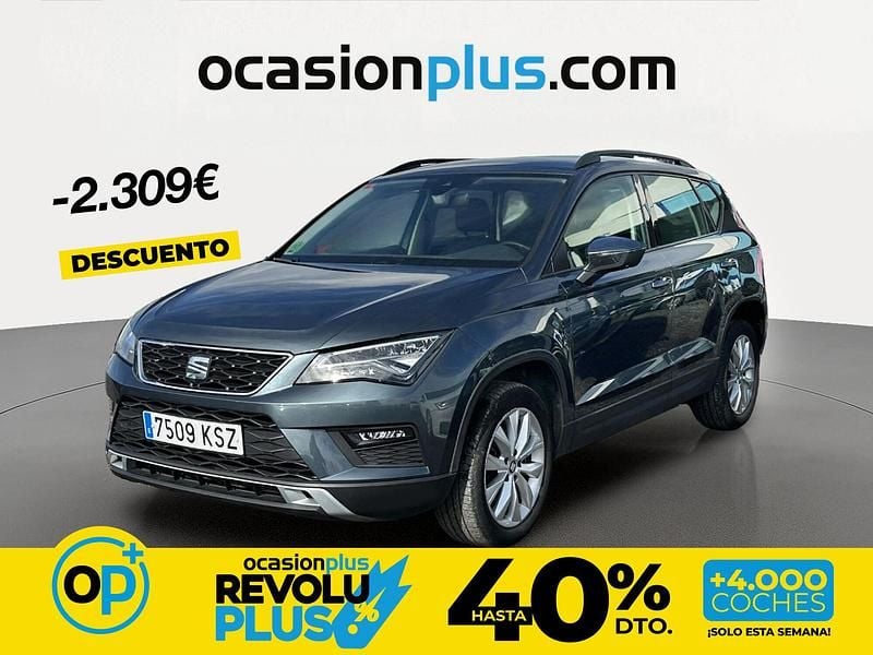 Usado Seat Ateca Style Plus 150 CV (110 kW) 2019 Gris SUV