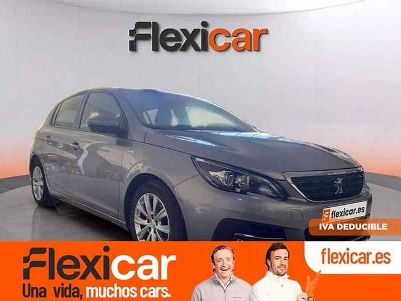 Usado Peugeot 308 Style 131 CV (96 kW) 2020 Gris Utilitario