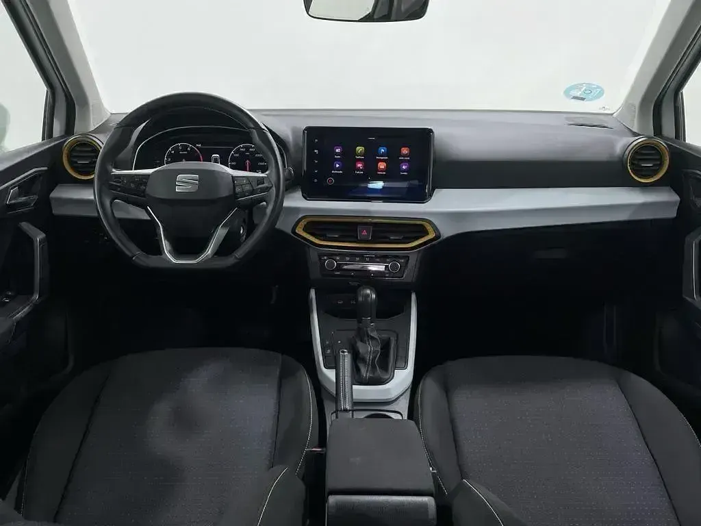 Usado Seat Arona Style 115 CV (84 kW) 2024 Blanco SUV