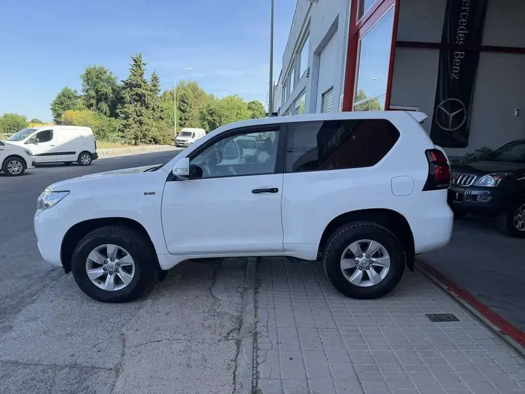 Usado Toyota Land Cruiser 204 CV (150 kW) 2022 Blanco SUV