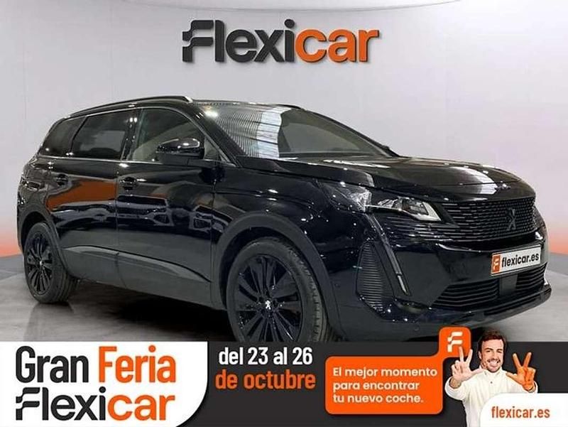 Negro Usado 2021 Peugeot 5008 GT Monovolumen | 22.490 € (Precio justo) - Imagen 1/4
