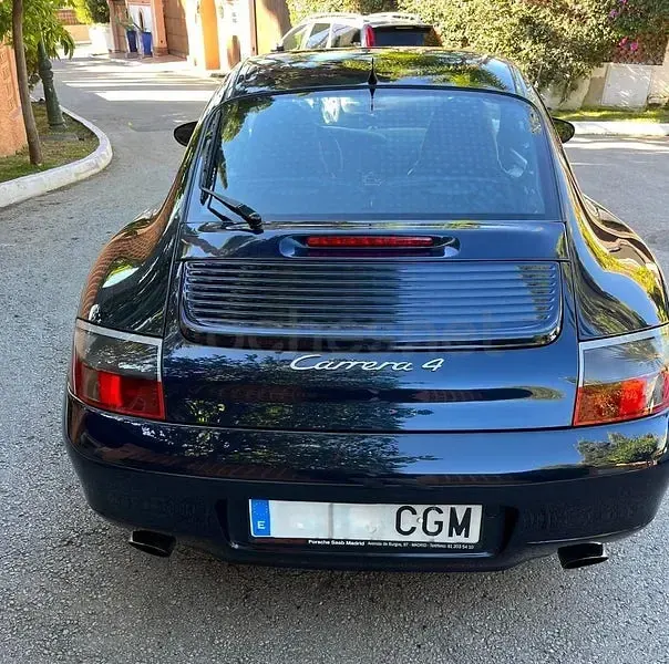 Usado Porsche 911 Carrera 4 300 CV (220 kW) 1999 Azul Coupe