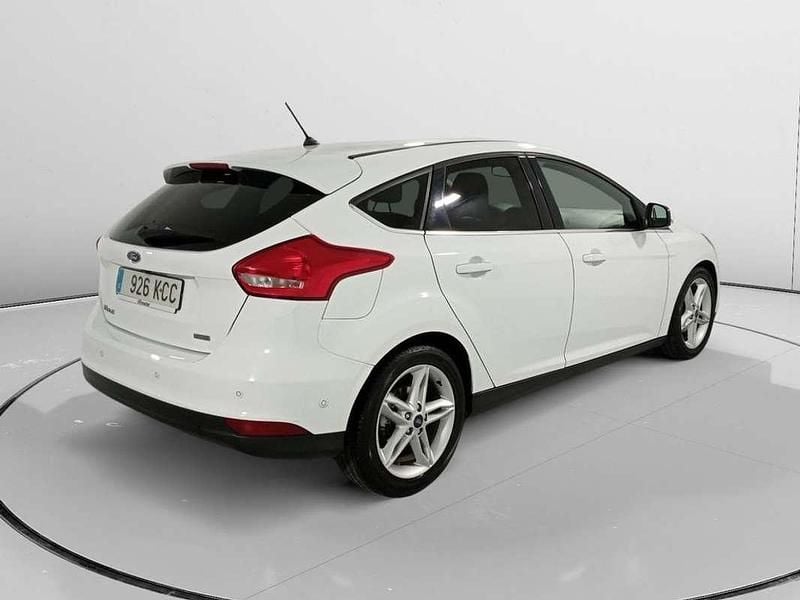 Usado Ford Focus Titanium 125 CV (91 kW) 2017 Blanco Utilitario