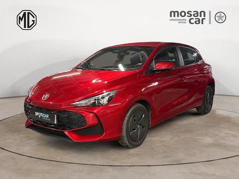 Usado MG MG3 116 CV (85 kW) 2025 Rojo Utilitario