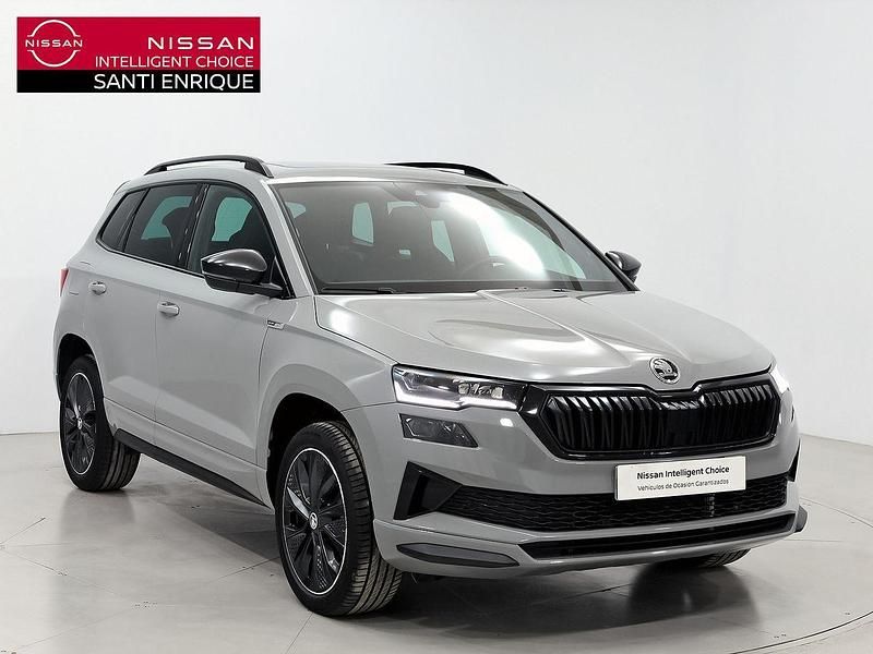 Usado Skoda Karoq SportLine 150 CV (110 kW) 2023 Gris SUV