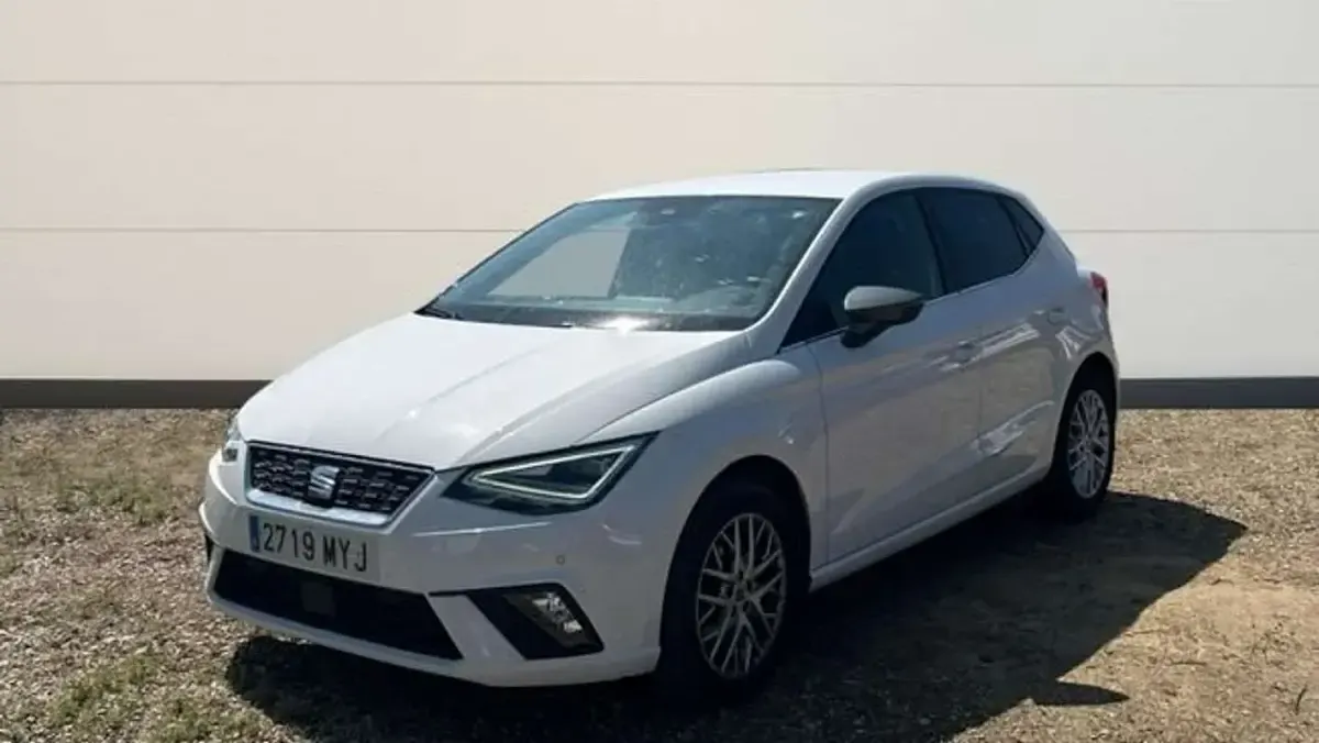 Usado Seat Ibiza XCELLENCE 116 CV (85 kW) 2025 Blanco Utilitario