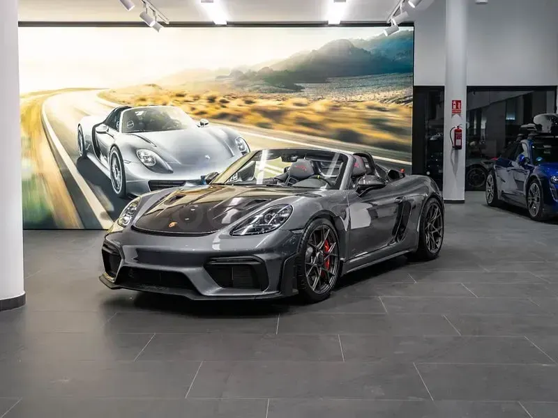 Nuevo Porsche 718 500 CV (367 kW) 2026 Gris / plata Descapotable