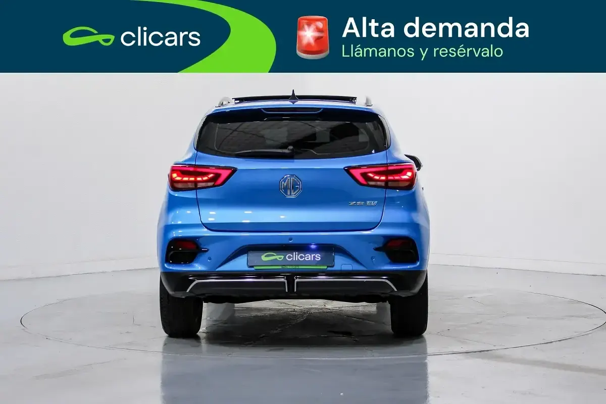 Usado MG ZS Comfort 130 kW (177 CV) 2022 Azul SUV