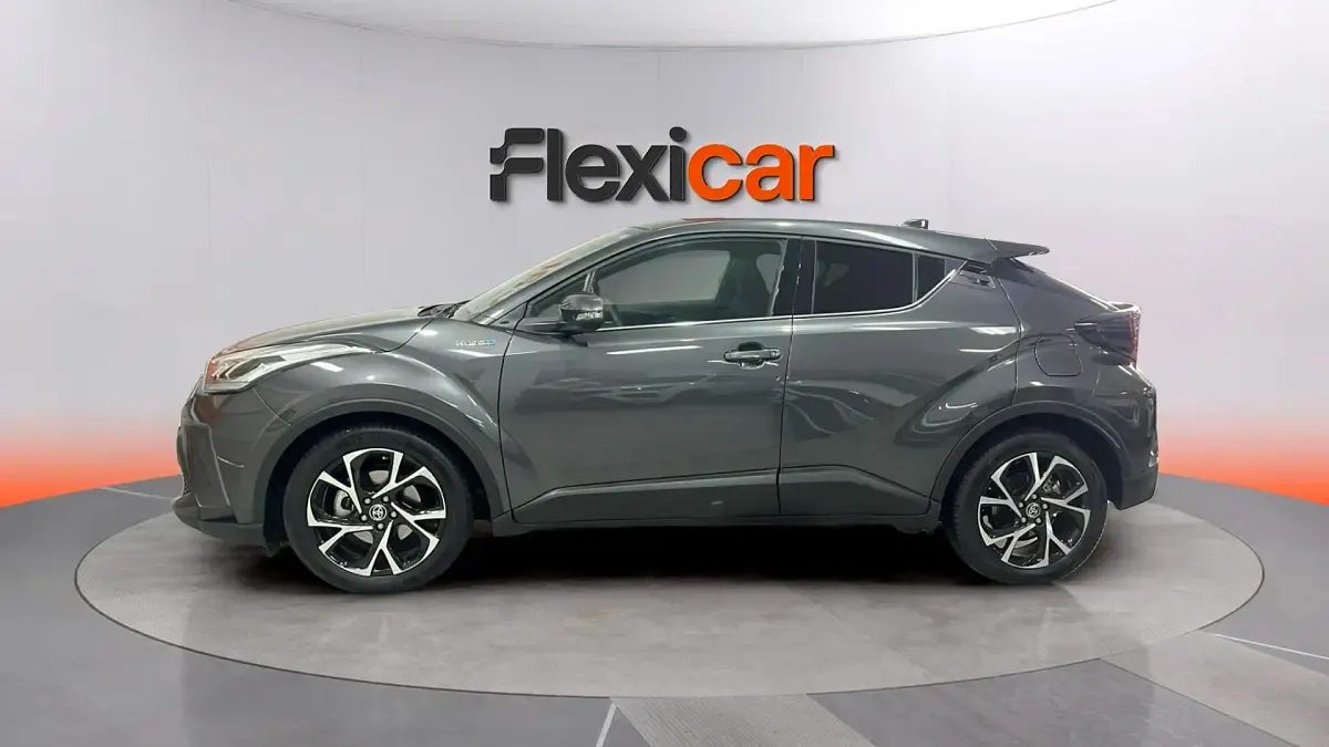 Usado Toyota C-HR Advance 122 CV (89 kW) 2023 Gris SUV