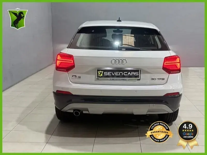 Usado Audi Q2 Design 116 CV (85 kW) 2018 Blanco SUV