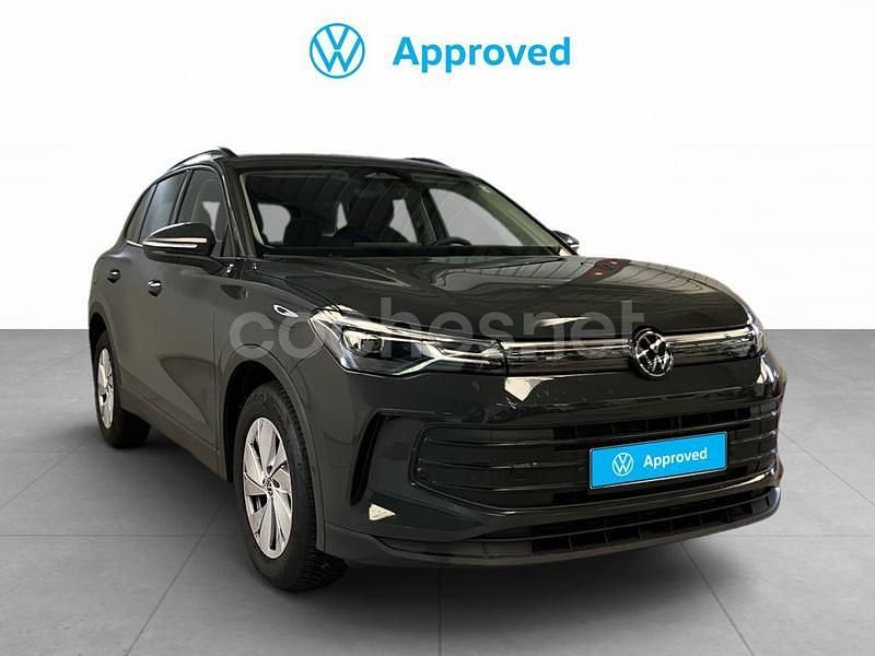 Gris / plata Usado 2025 VW Tiguan SUV | 39.100 € (Precio justo) - Imagen 1/4