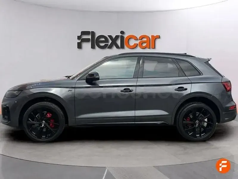 Usado Audi Q5 204 CV (150 kW) 2024 Gris / plata SUV
