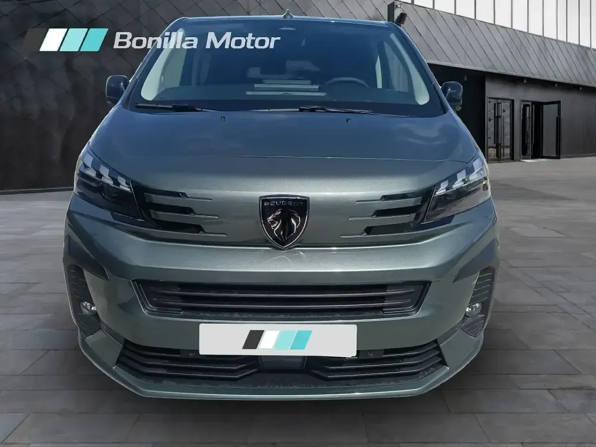 Nuevo Peugeot Traveller Business-Line 180 CV (132 kW) 2026 Verde Monovolumen