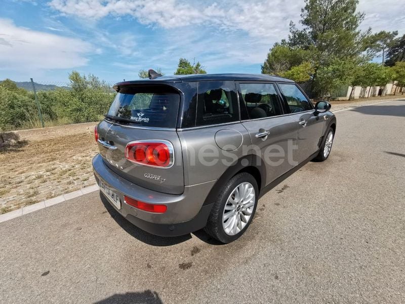 Usado Mini Cooper D Clubman 150 CV (110 kW) 2016 Gris / plata Familiar
