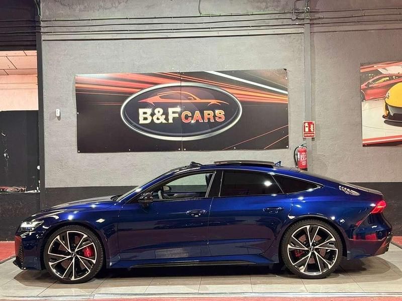 Usado Audi RS7 Sportback Ambiente 600 CV (441 kW) 2020 Azul Utilitario