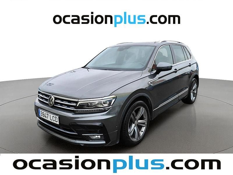 Usado VW Tiguan Sportline 150 CV (110 kW) 2019 Gris SUV