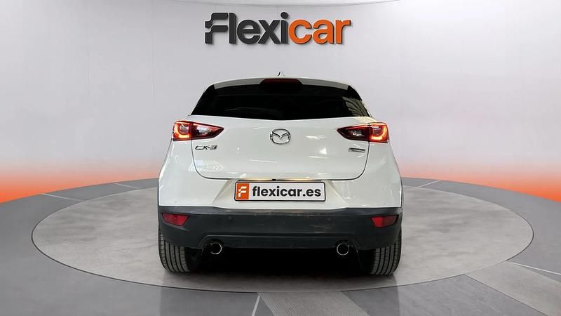 Usado Mazda CX-3 121 CV (88 kW) 2018 Blanco SUV
