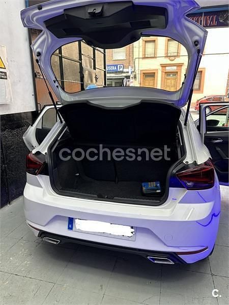 Usado Seat Ibiza FR 115 CV (84 kW) 2018 Blanco Utilitario