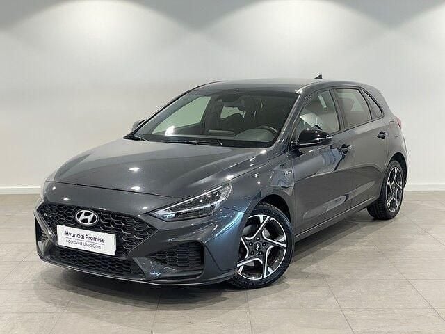 Gris Usado 2021 Hyundai i30 N Line | 19.990 € (Caro) - Imagen 1/4
